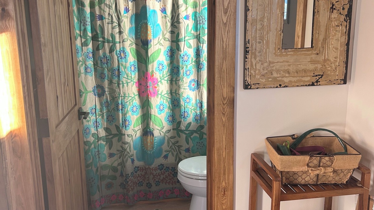 Photo of Bathroom in Blowing Rock