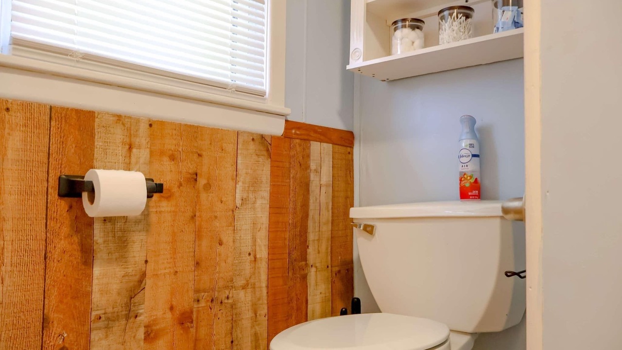 Photo of Bathroom in Cajah's Mountain