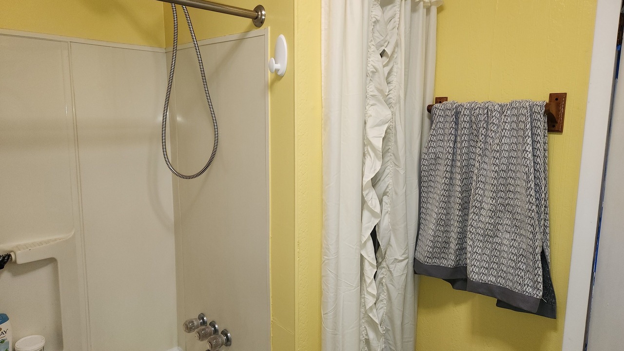 Photo of Bathroom in Grayson