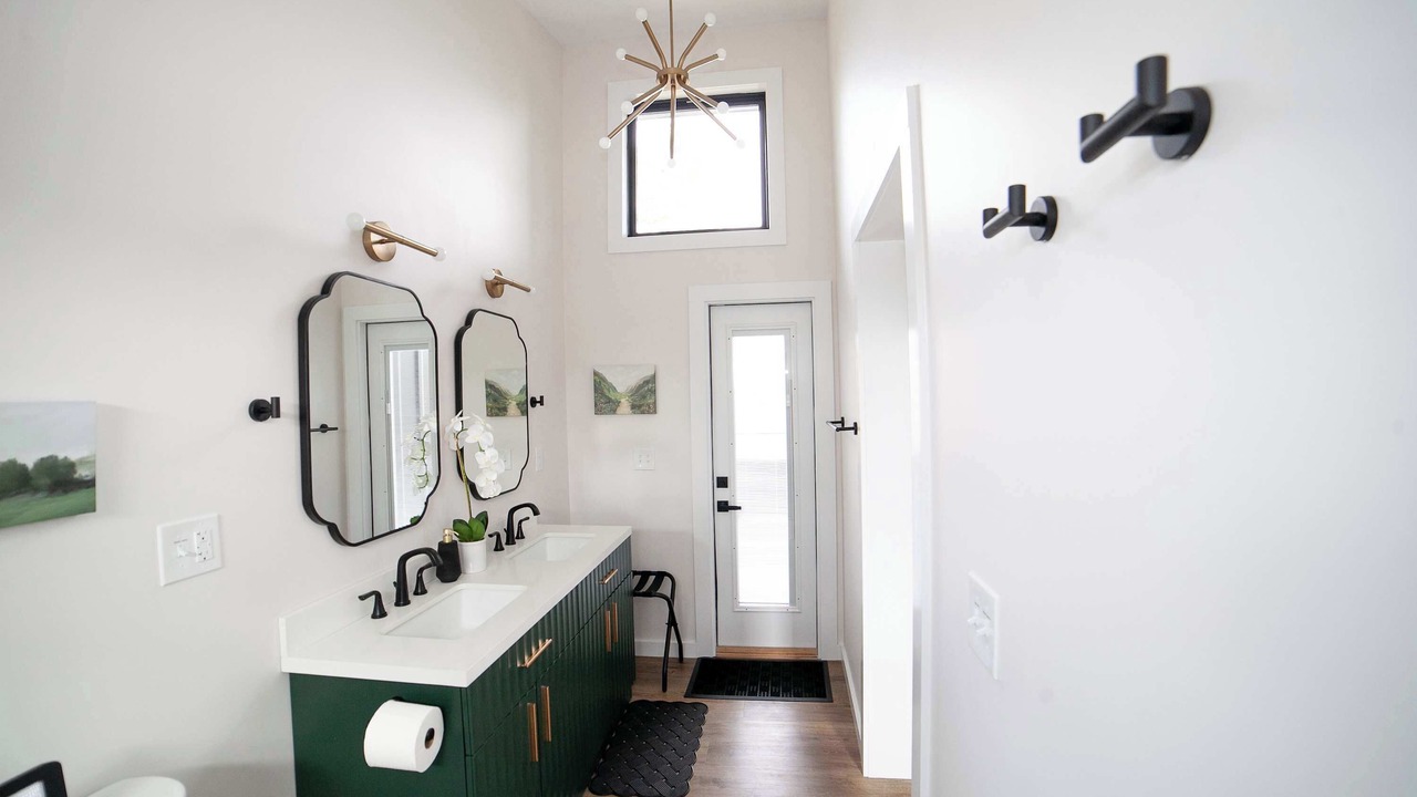 Photo of Bathroom in Campton