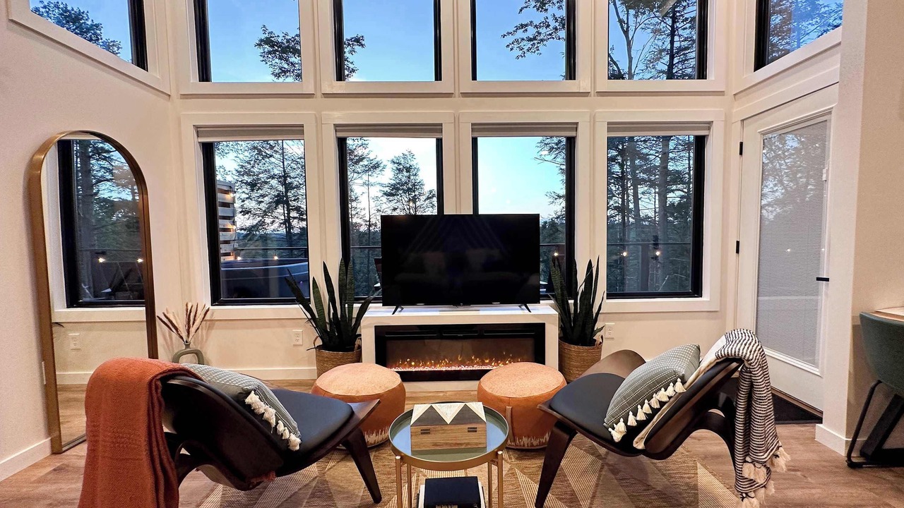 Photo of Livingroom in Campton