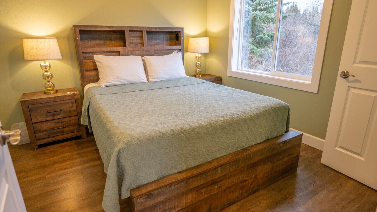 Photo of Bedroom in Homer