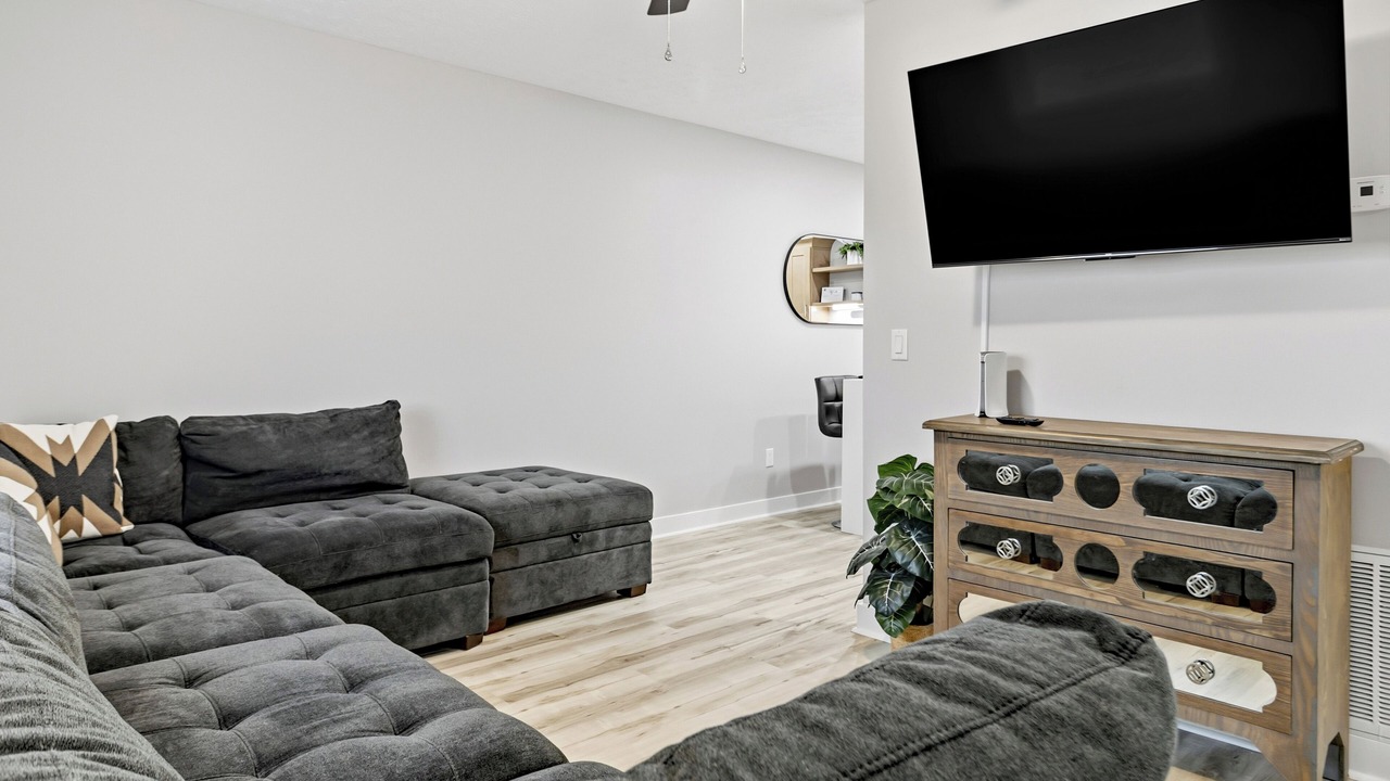 Photo of Livingroom in Morgantown