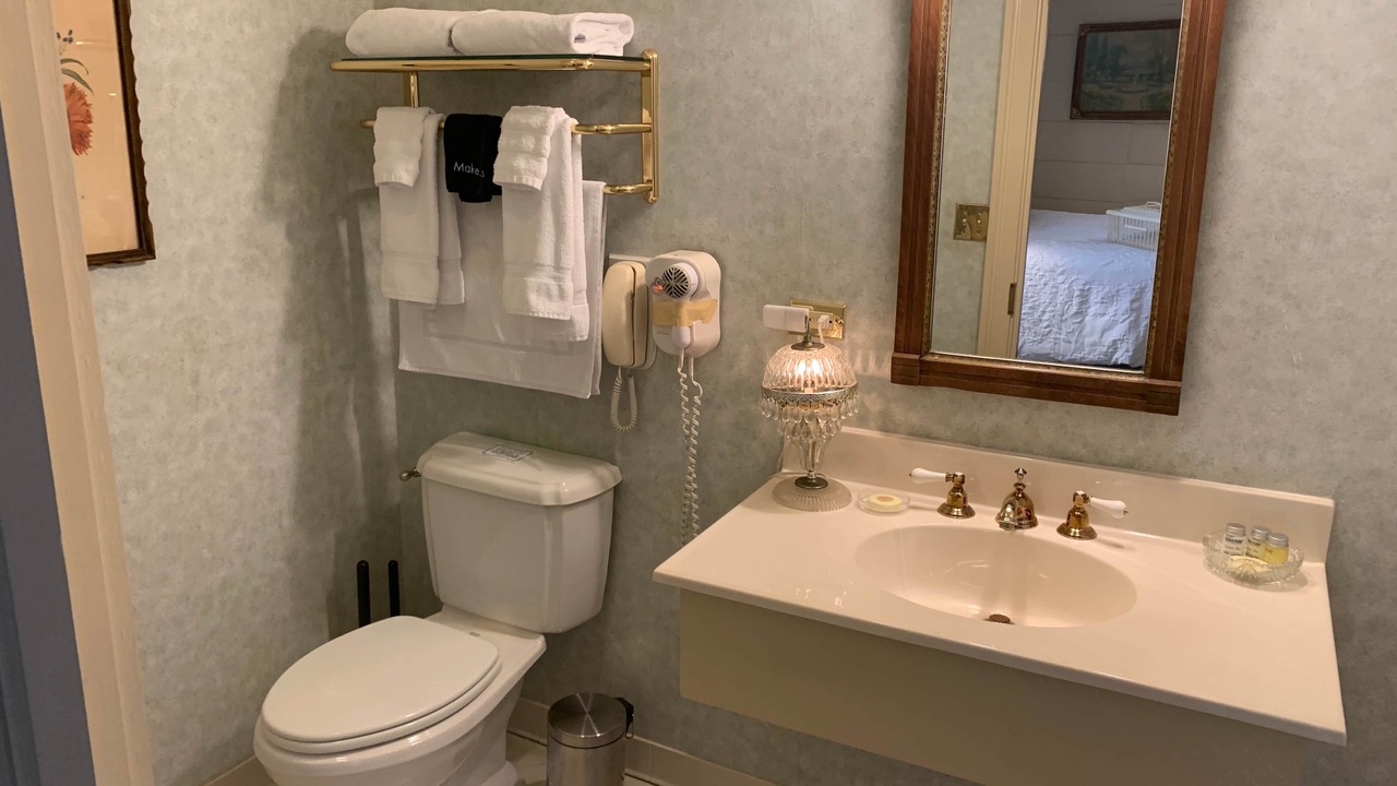 Photo of Bathroom in Jonesborough