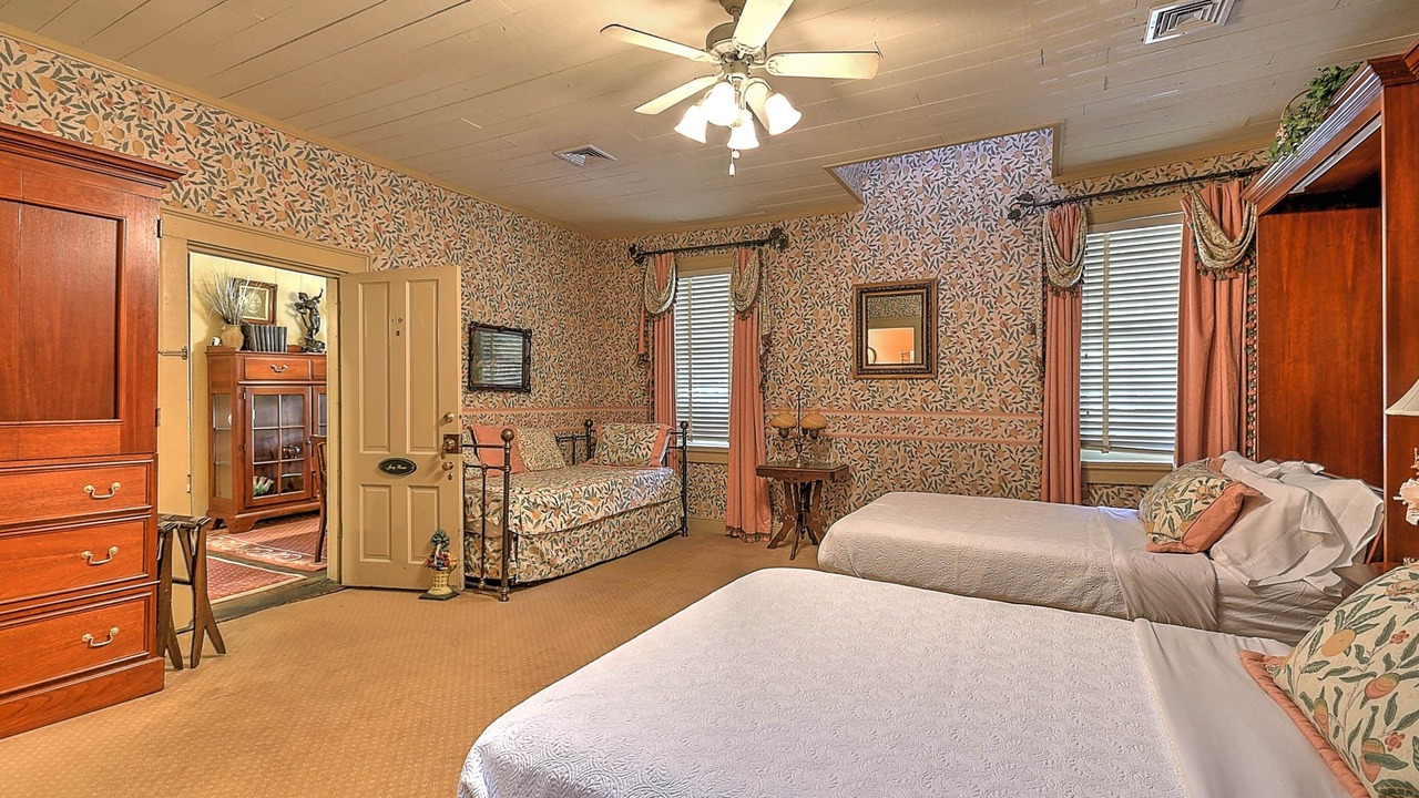 Photo of Bedroom in Jonesborough