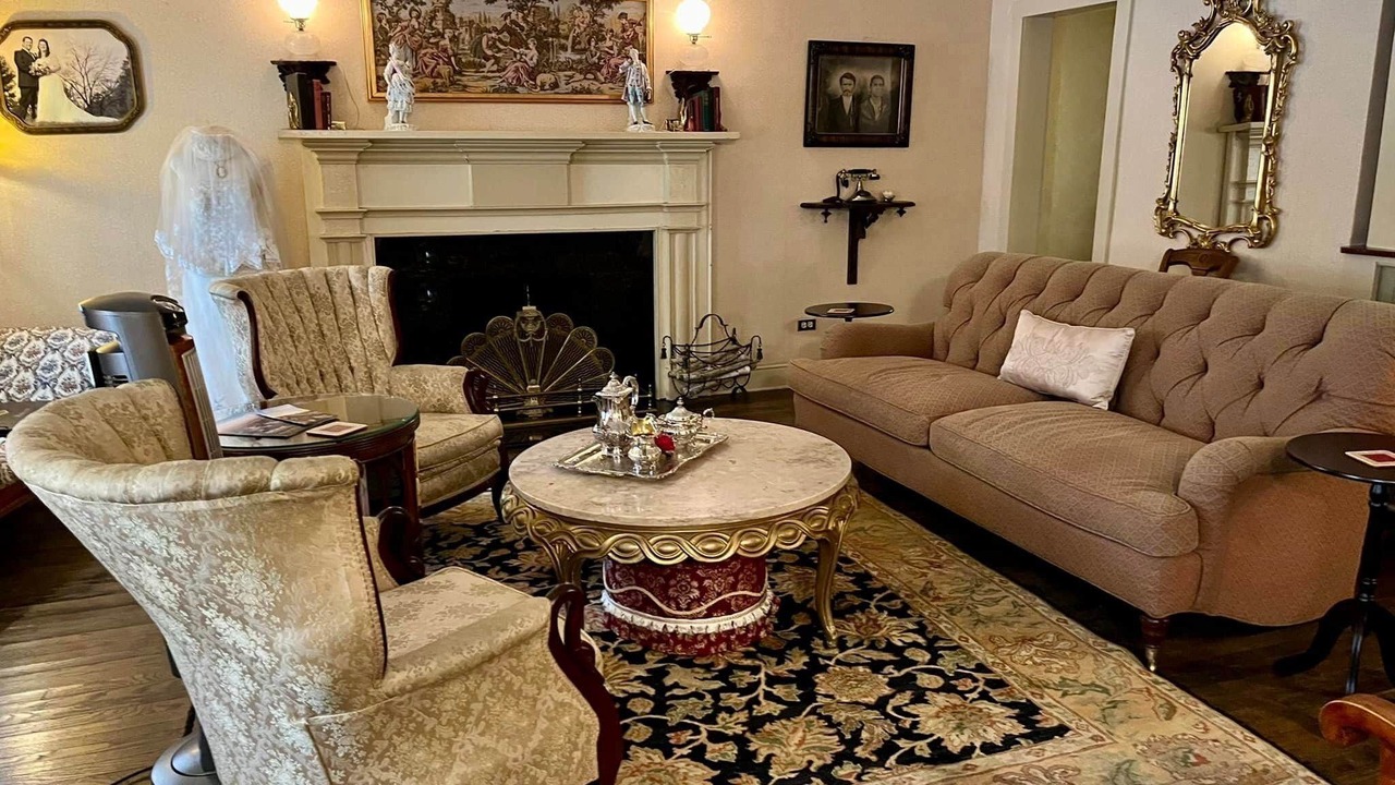 Photo of Livingroom in Jonesborough