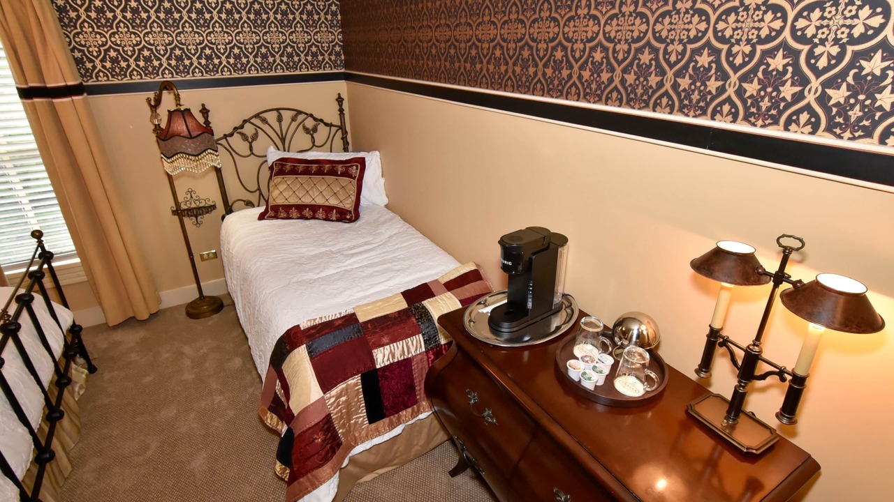 Photo of Bedroom in Jonesborough