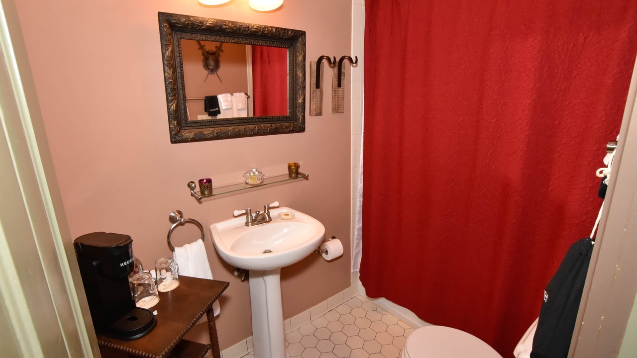 Photo of Bathroom in Jonesborough
