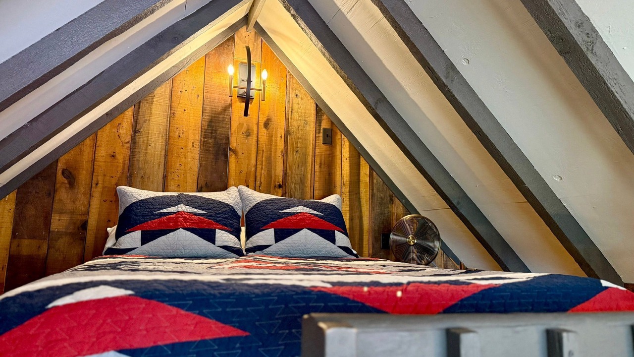 Photo of Bedroom in Canton