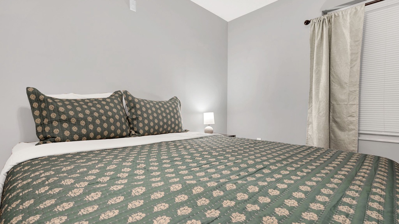 Photo of Bedroom in Old City