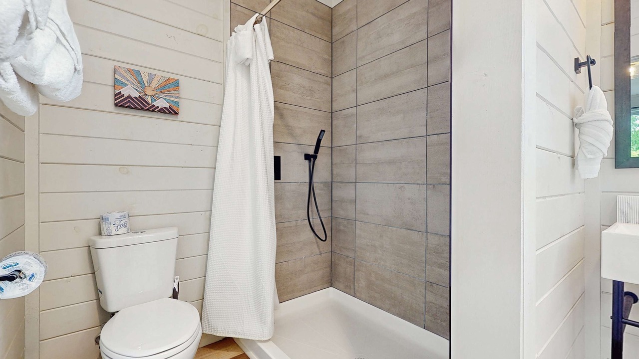 Photo of Bathroom in Sevierville