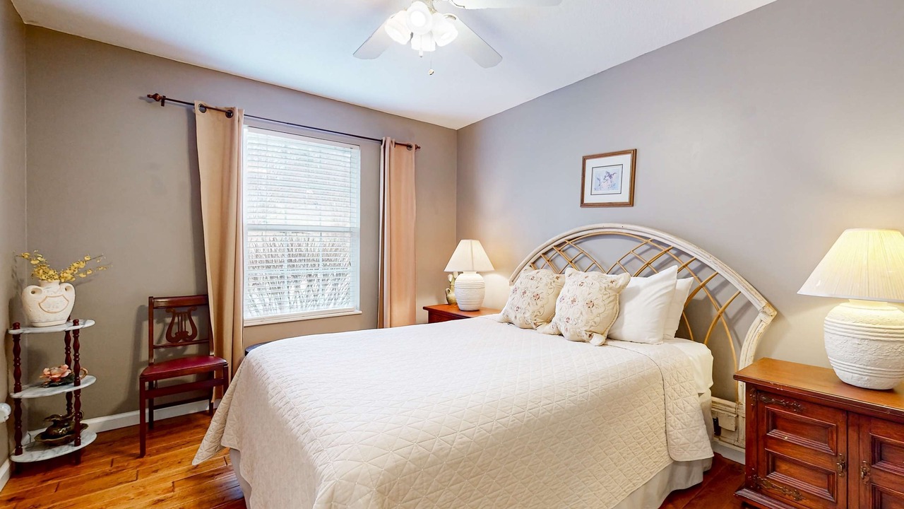 Photo of Bedroom in Dandridge