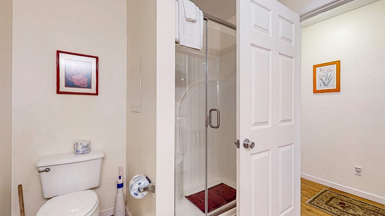 Photo of Bathroom in Dandridge