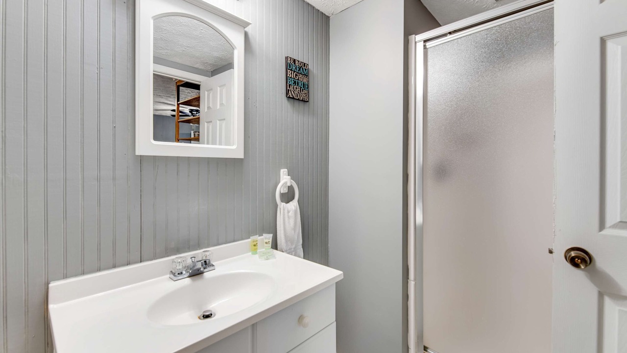 Photo of Bathroom in Jefferson City
