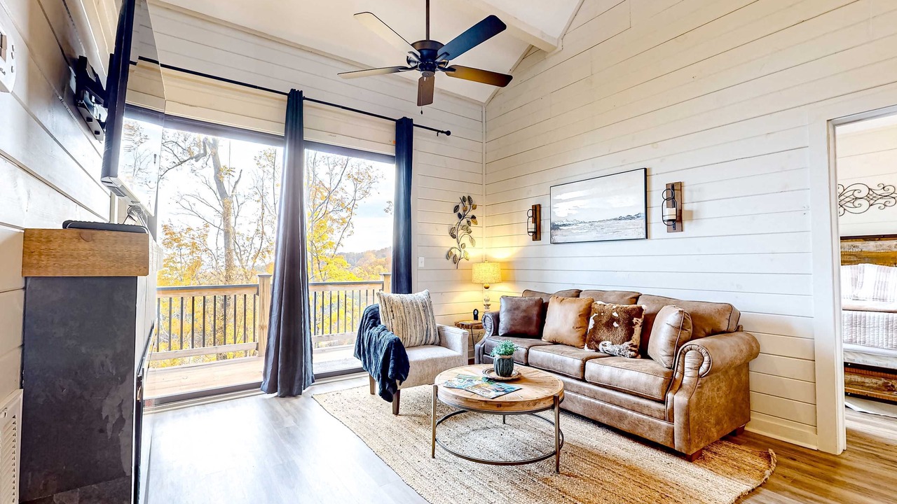 Photo of Livingroom in Sevierville
