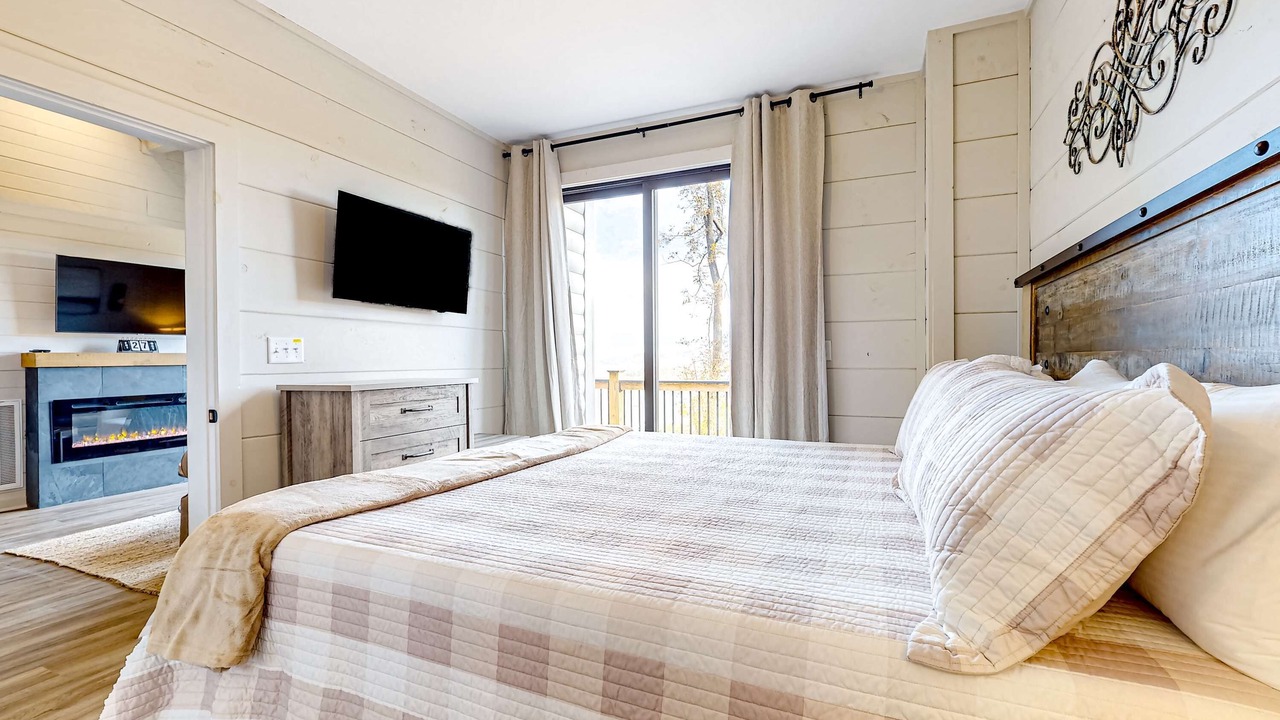 Photo of Bedroom in Sevierville