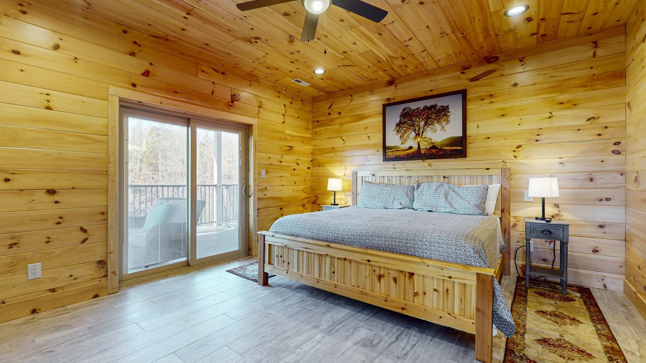 Photo of Bedroom in Sevierville