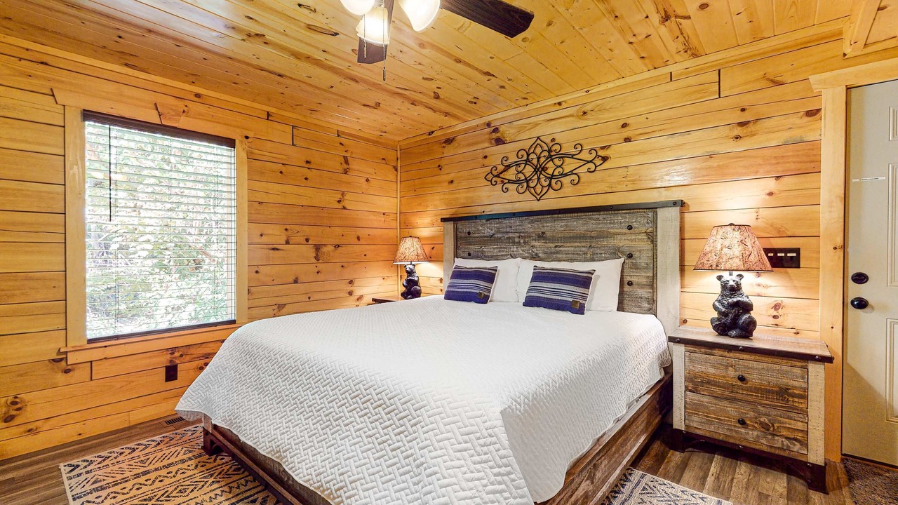 Photo of Bedroom in Chalet Village North