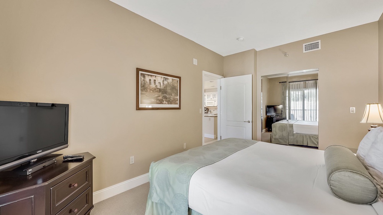 Photo of Bedroom in Lake Las Vegas