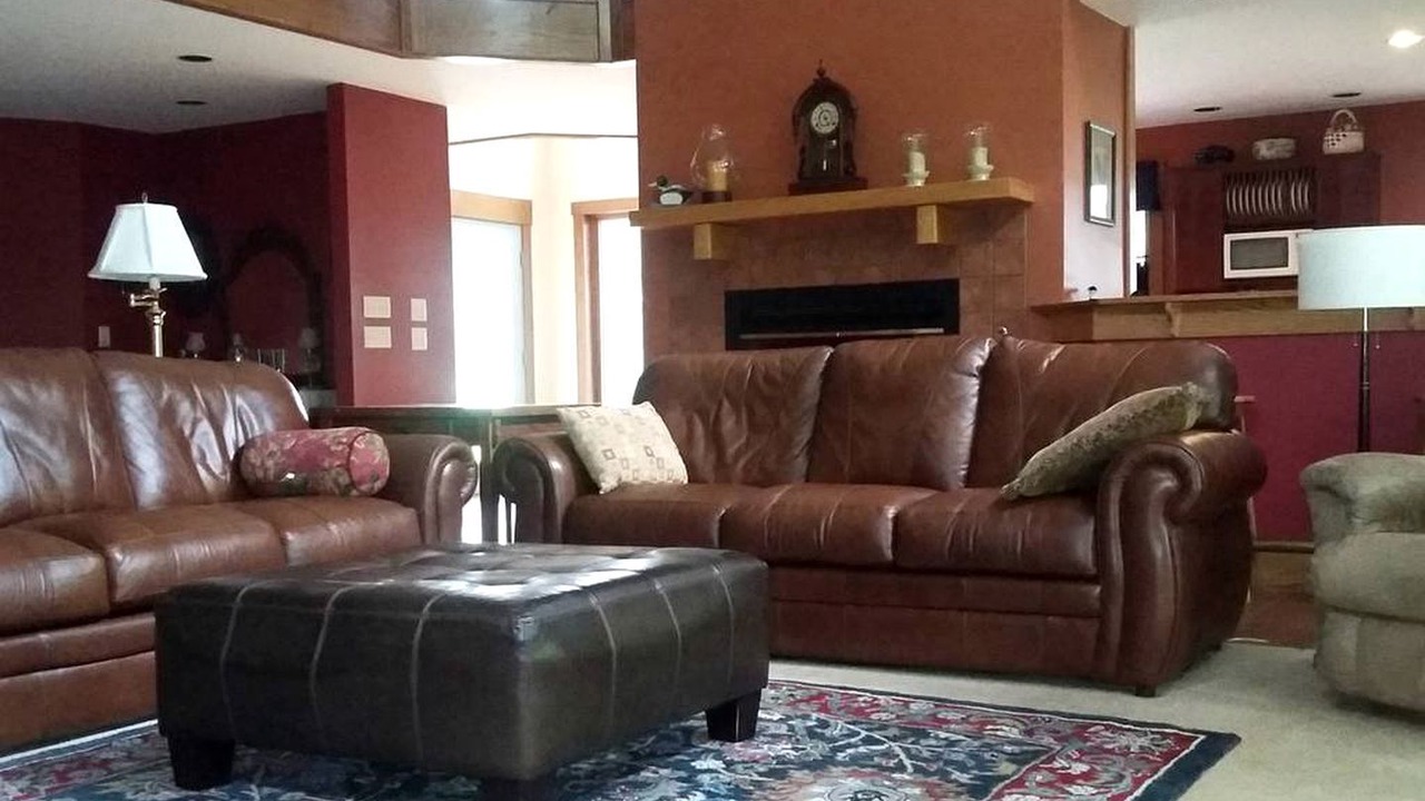 Photo of Livingroom in Fairview  Highland County