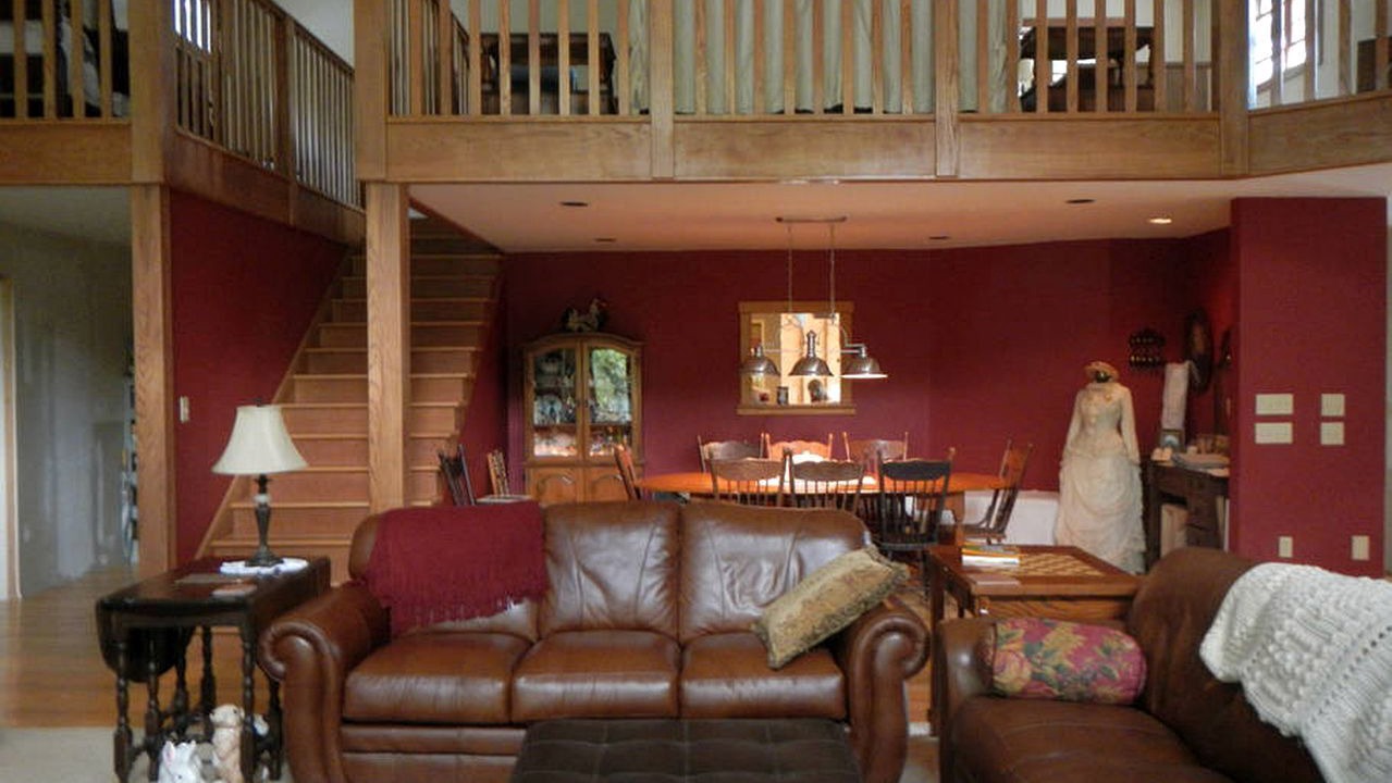 Photo of Livingroom in Fairview  Highland County