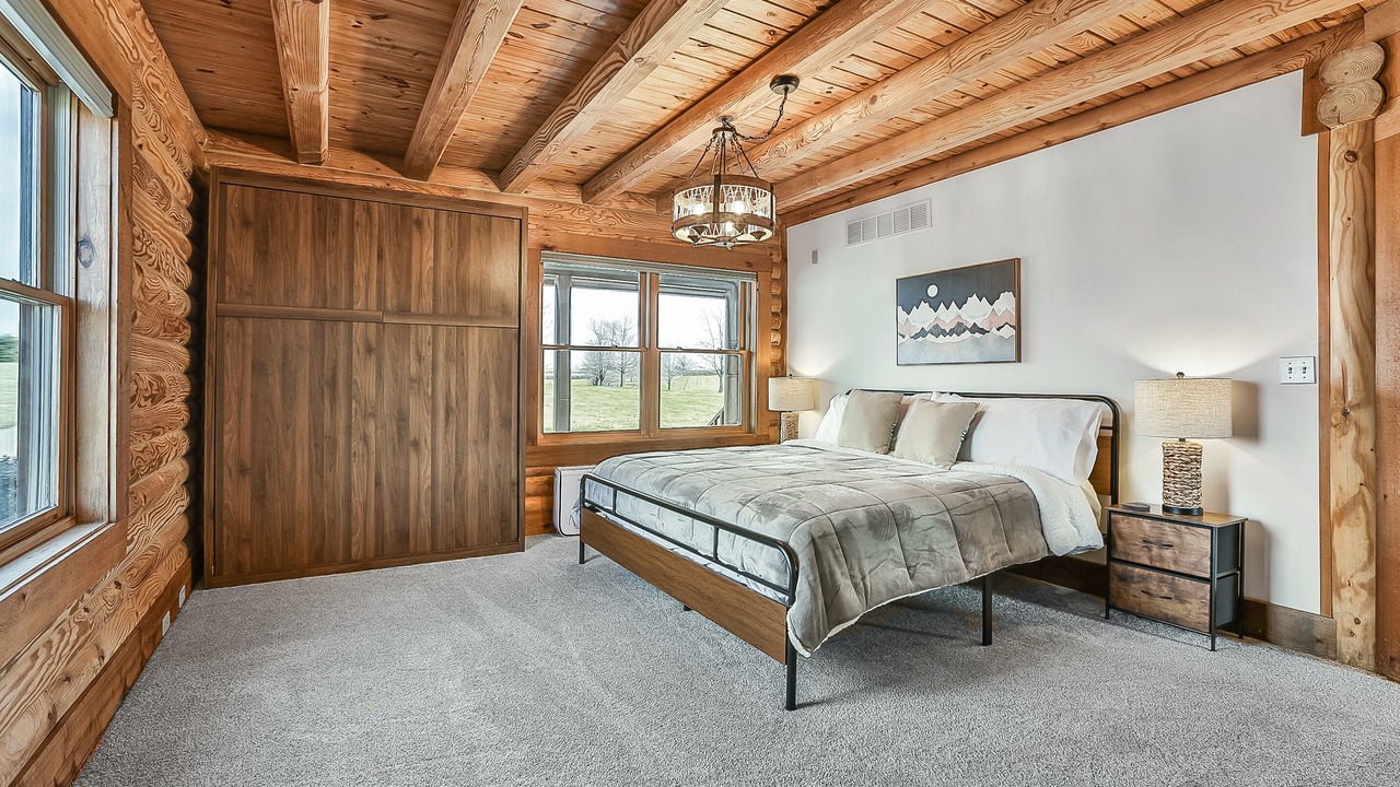 Photo of Bedroom in Shelbyville