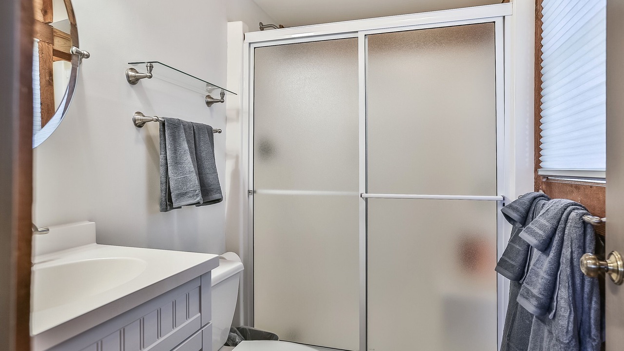 Photo of Bathroom in Shelbyville