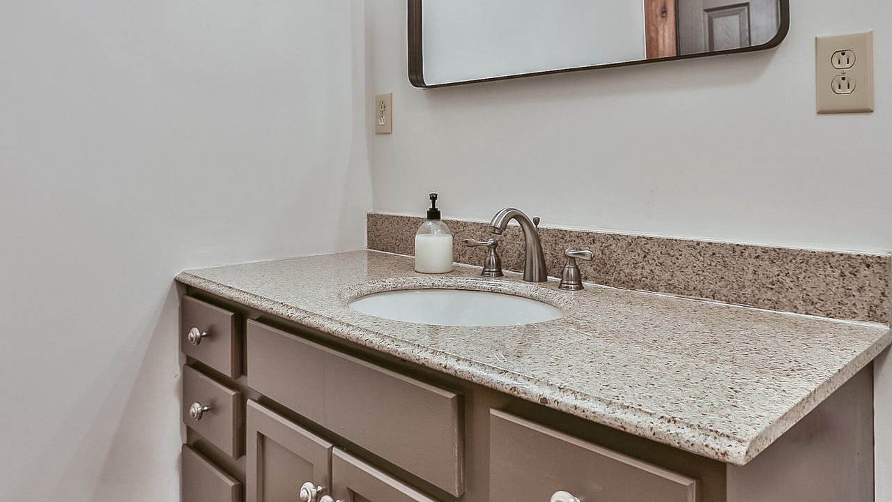 Photo of Bathroom in Shelbyville