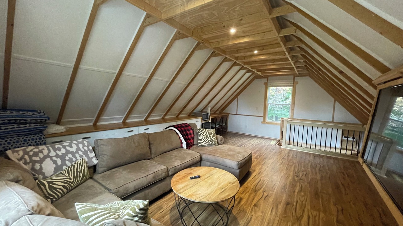 Photo of Livingroom in Glade Valley