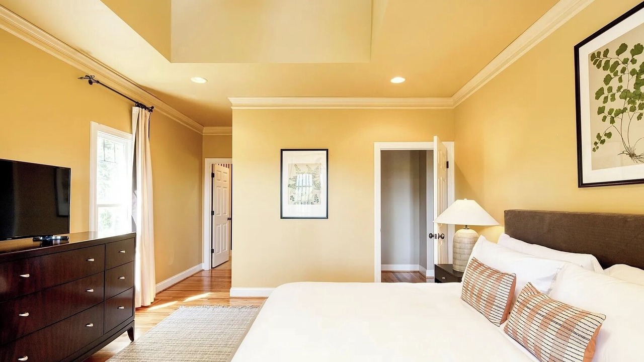 Photo of Bedroom in Swannanoa