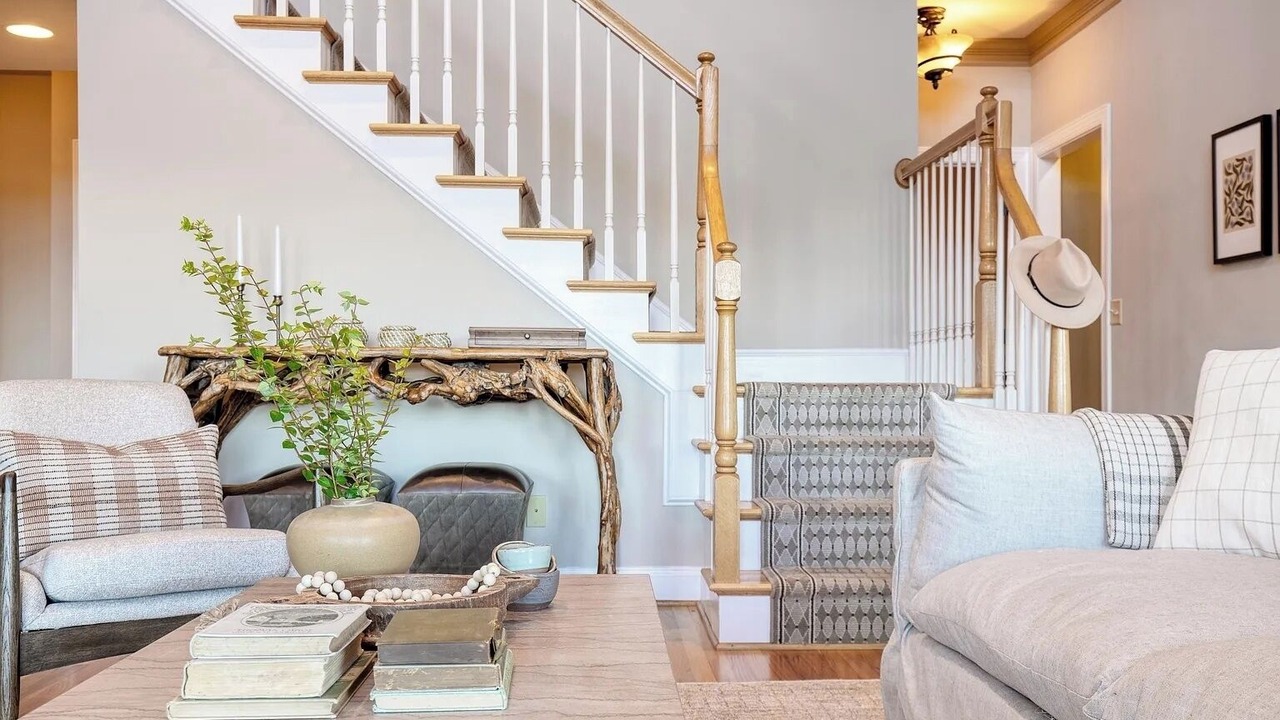 Photo of Livingroom in Swannanoa