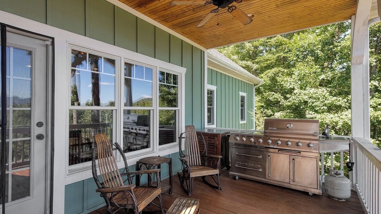 Photo of Outdoor in Swannanoa