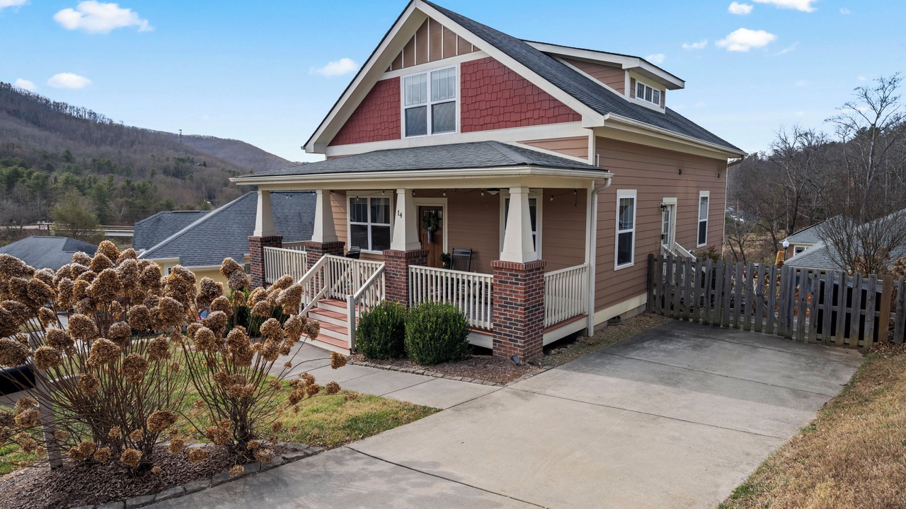 Photo of Outdoor in Swannanoa
