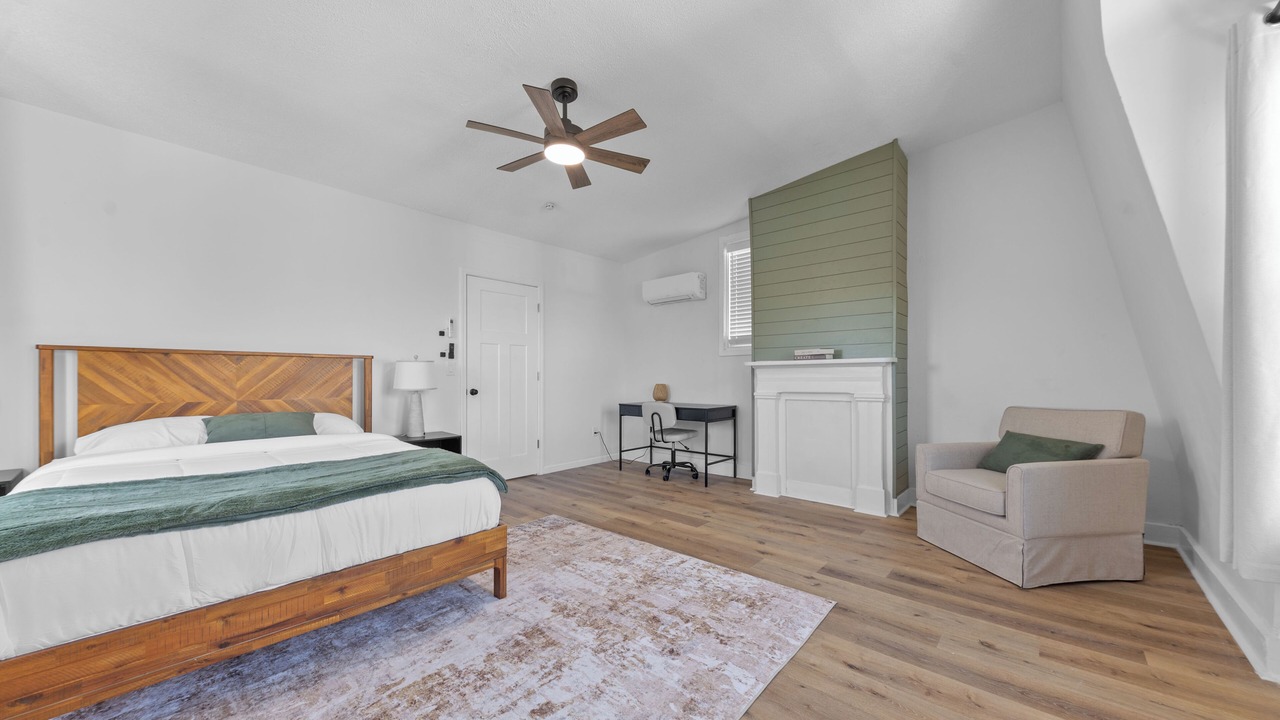Photo of Bedroom in Covington