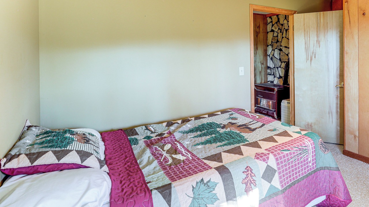 Photo of Bedroom in Wolf Laurel