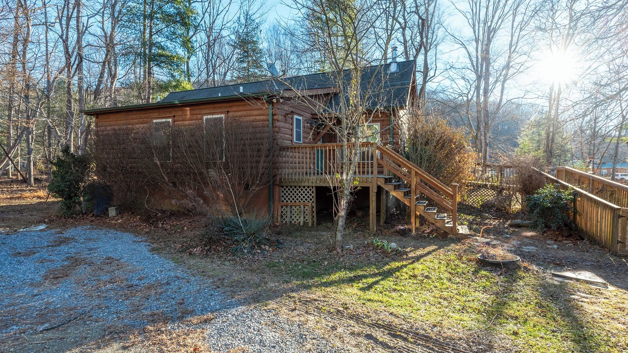 Photo of Outdoor in Black Mountain