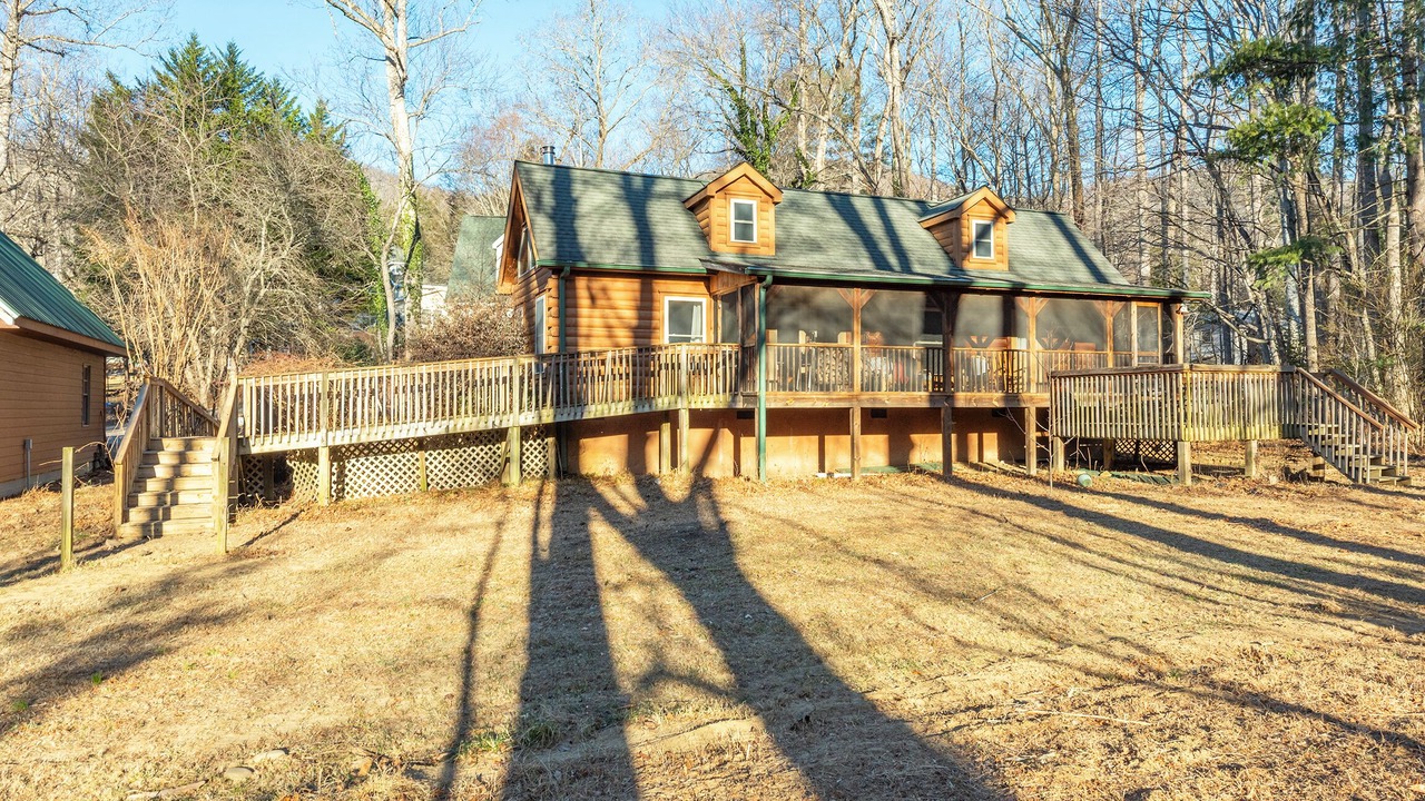 Photo of Outdoor in Black Mountain