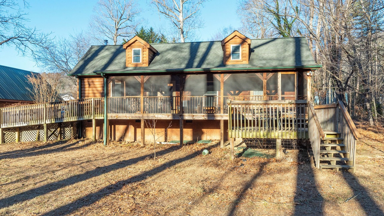 Photo of Outdoor in Black Mountain