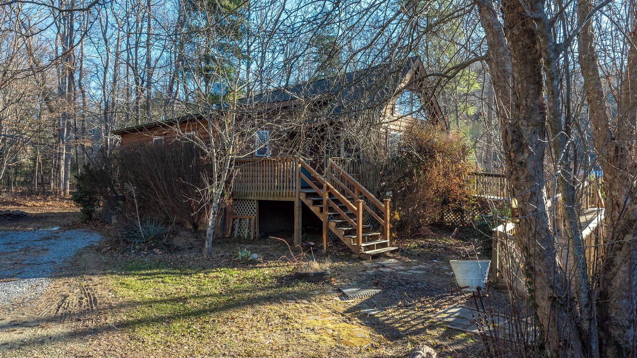 Photo of Outdoor in Black Mountain