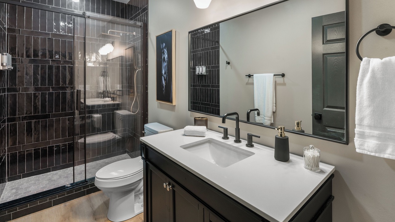 Photo of Bathroom in Shelbyville