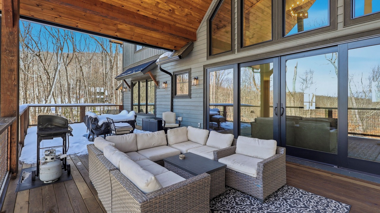 Photo of Patio Balcony in Banner Elk