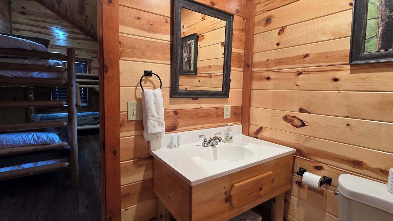 Photo of Bathroom in Chalet Village North