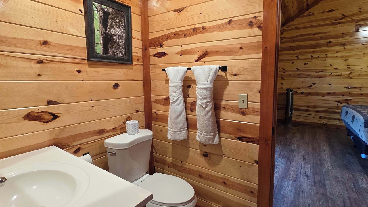 Photo of Bathroom in Chalet Village North