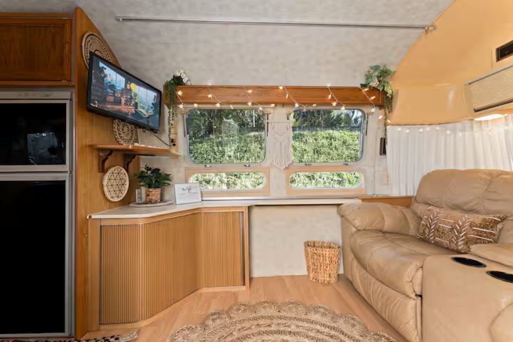 Photo of Livingroom in Asheville