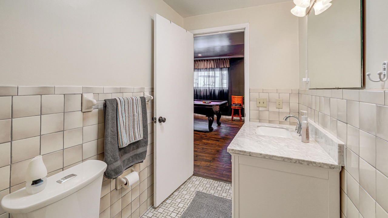 Photo of Bathroom in Belle