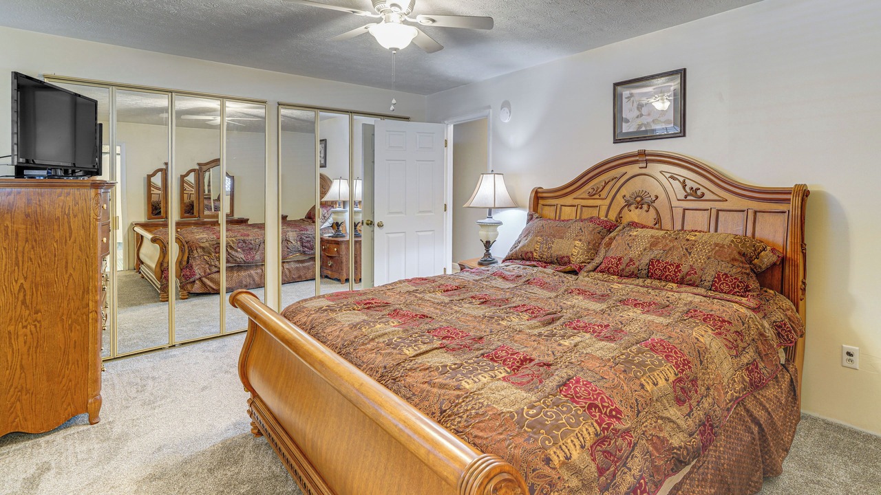 Photo of Bedroom in Belle