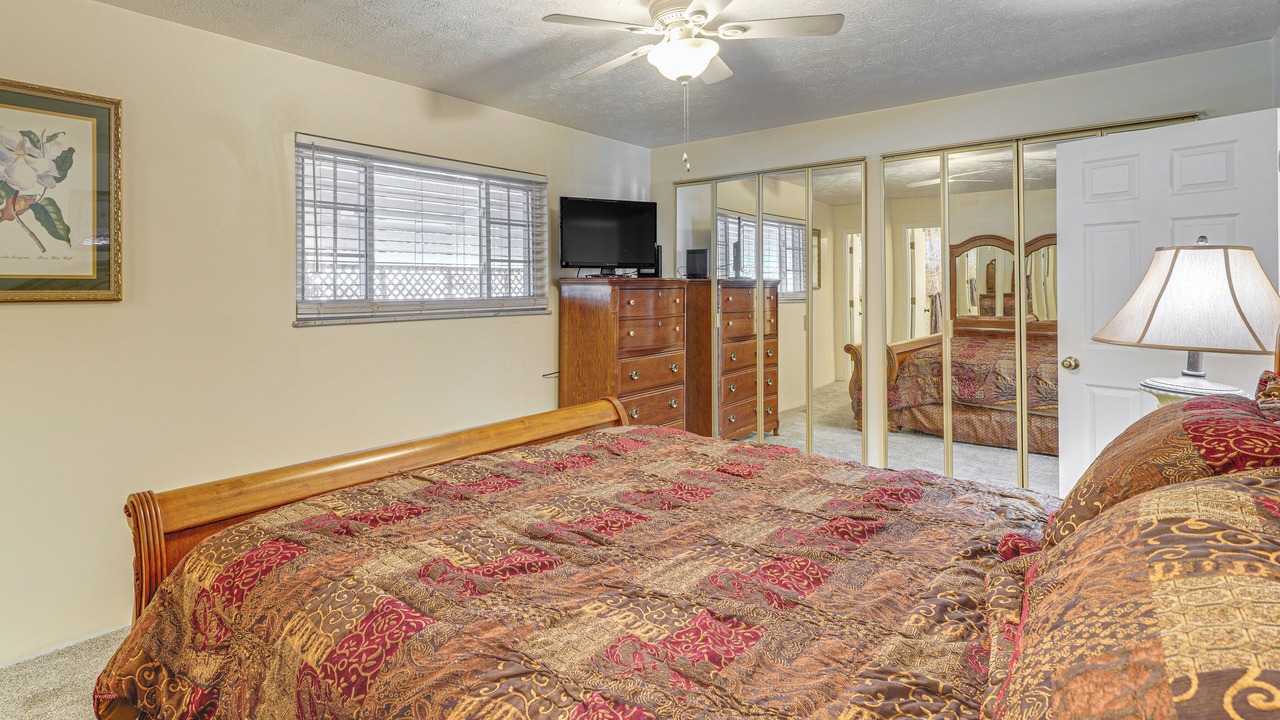 Photo of Bedroom in Belle