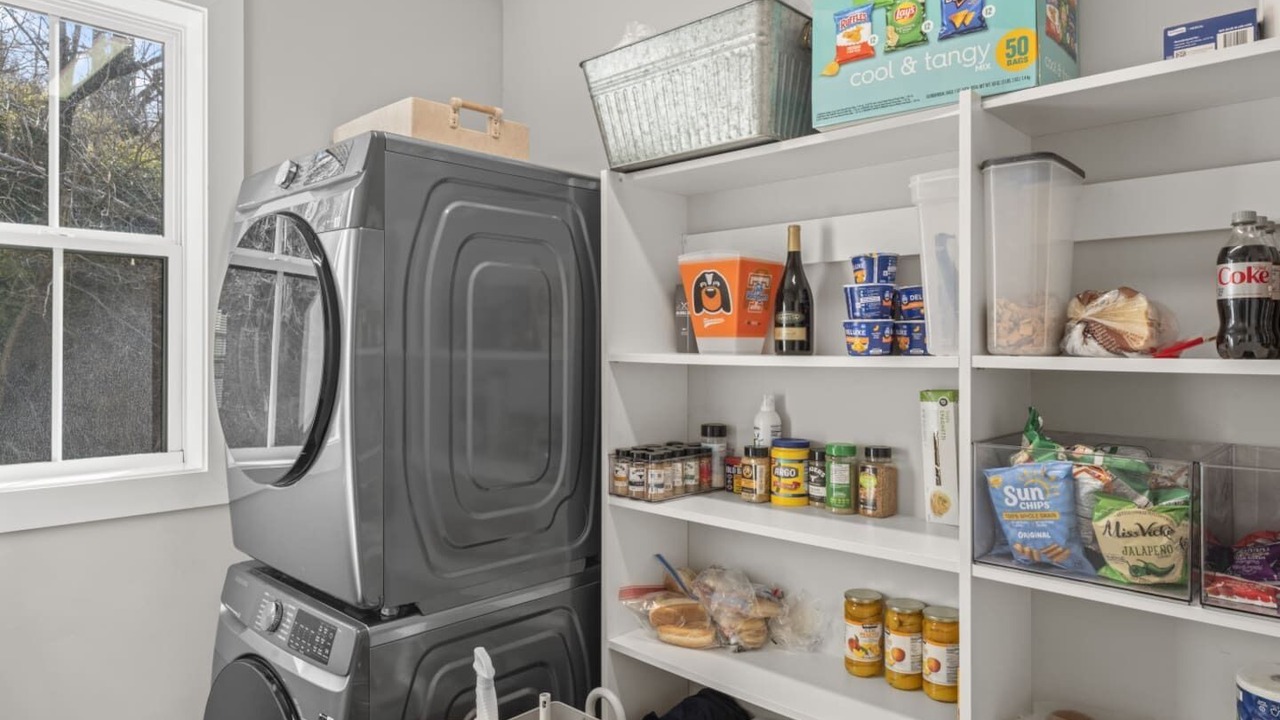Photo of Others in Knoxville