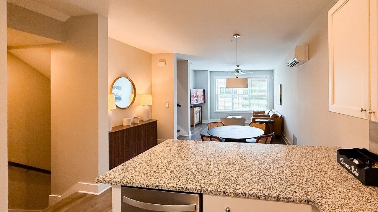 Photo of Others in Knoxville