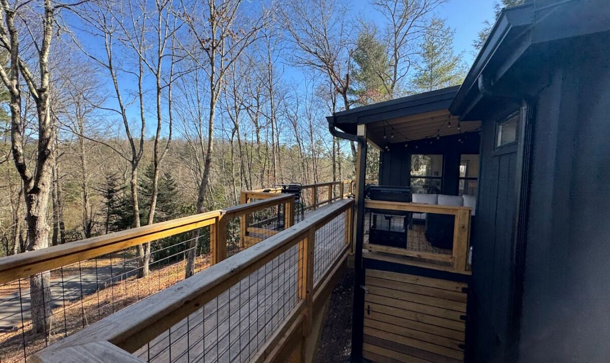 Photo of Outdoor in Newland